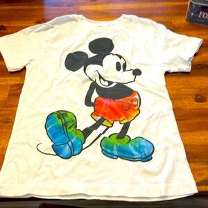 Disney Mickey Mouse tshirt